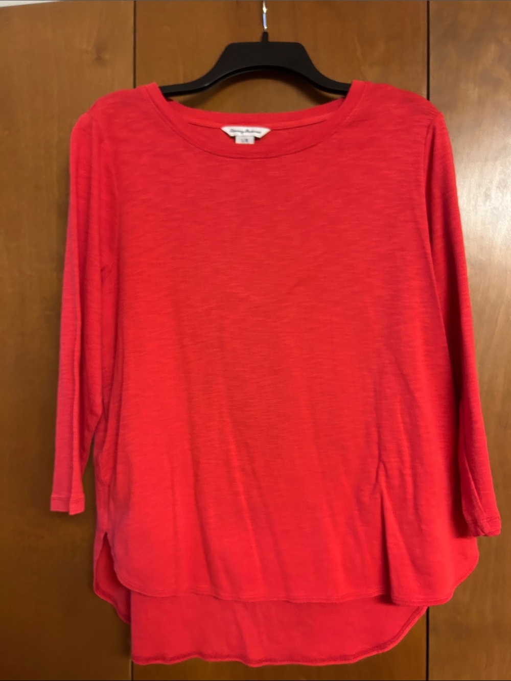 Tommy Bahama Women's Ashby Red Long-Sleeve Scoop Neck Top